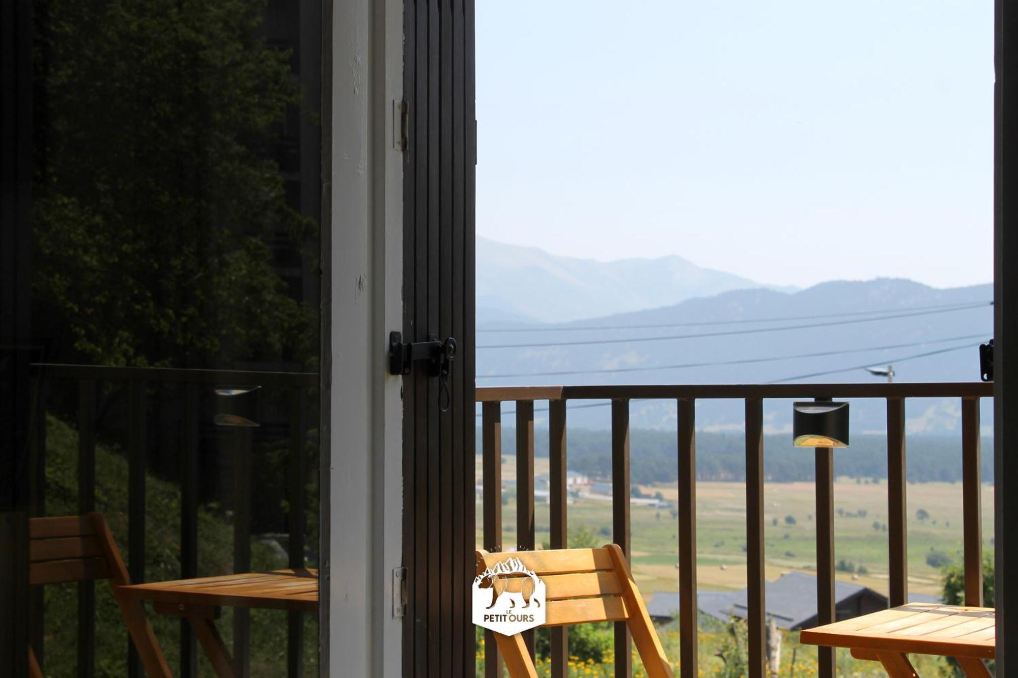 Le Petit Ours & Le Petit Cerf - Studios Vue Lac & Montagnes Angles Zewnętrze zdjęcie